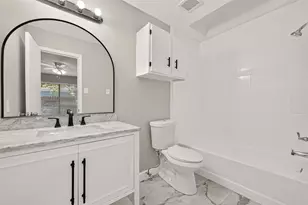 11202 Bandlon Dr, Houston, TX 77072 - Photo 19