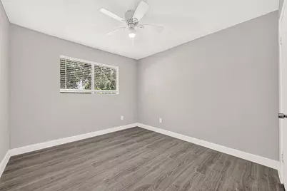 11202 Bandlon Drive, Houston, TX 77072 - Photo 11