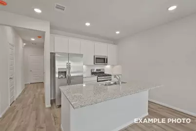 8907 Robin Song Trail, Houston, TX 77028 - Photo 7