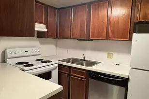 7520 Hornwood Dr, Houston, TX 77036 - Photo 5