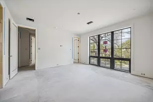 2217 Pelham Dr, Houston, TX 77019 - Photo 21