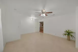 8415 Braesdale Ln, Houston, TX 77071 - Photo 5