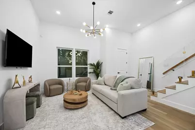 120 Velasco Street, Houston, TX 77003 - Photo 7