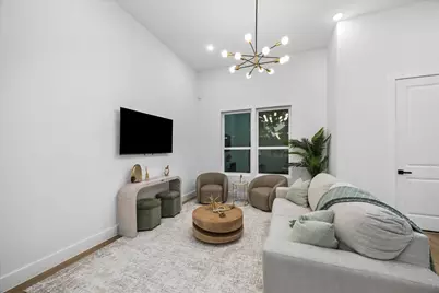 120 Velasco Street, Houston, TX 77003 - Photo 9