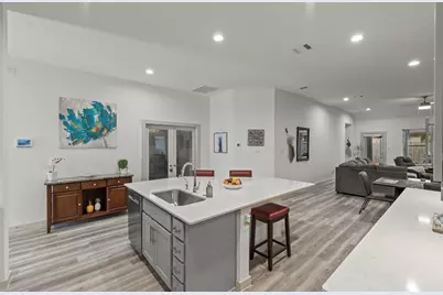 811 Maplewood Drive, League City, TX 77573 - Photo 5