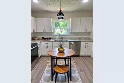 306 S Virginia Street, La Porte, TX 77571 - Photo 3