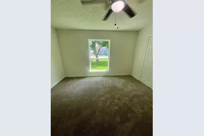 306 S Virginia Street, La Porte, TX 77571 - Photo 9