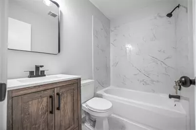 8906 Westplace Drive, Houston, TX 77071 - Photo 19