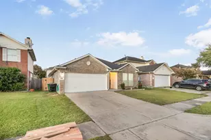 8906 Westplace Dr, Houston, TX 77071 - Photo 3