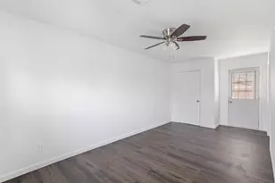 6721 Madrid St, Houston, TX 77021 - Photo 17