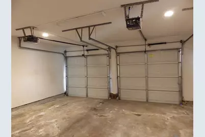 2687 S Woodloch Street, Woodloch, TX 77385 - Photo 15