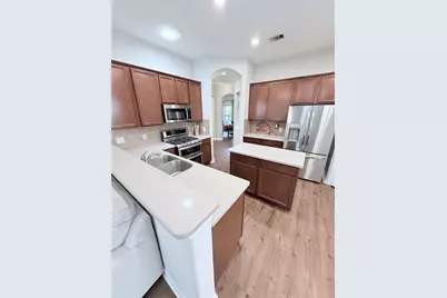 1721 Round Oak Lane, Conroe, TX 77304 - Photo 7