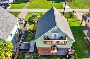 207 Sandpebble Pl, Surfside Beach, TX 77541 - Photo 35