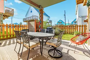 207 Sandpebble Pl, Surfside Beach, TX 77541 - Photo 35