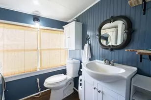 314 E Bayshore Dr, Palacios, TX 77465 - Photo 15