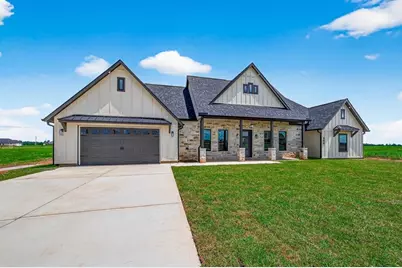 484 Angus Trail, Angleton, TX 77515 - Photo 1