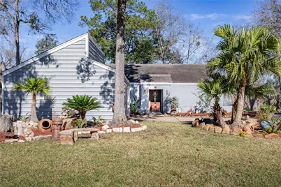 13802 Lynnwood Lane, Sugar Land, TX 77498 - Photo 1
