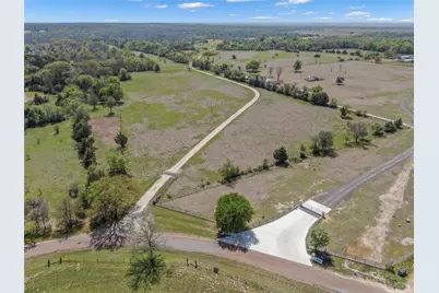 1111 S Hickory Loop, Calvert, TX 77837 - Photo 13