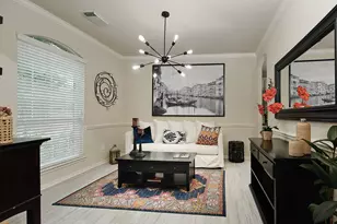 11 Pirouette, The Woodlands, TX 77382 - Photo 5