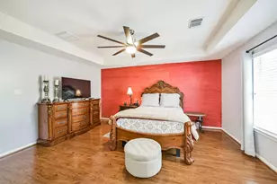 1430 W 24th St, Houston, TX 77008 - Photo 11