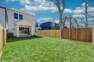 311 E 34th St, Houston, TX 77018 - Photo 37