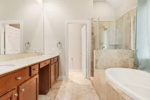9134 Harbor Hills Dr, Houston, TX 77054 - Photo 13
