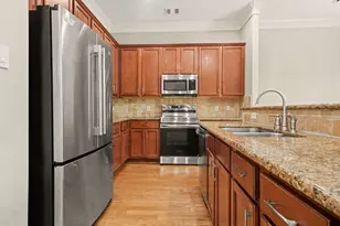 9134 Harbor Hills Dr, Houston, TX 77054 - Photo 7