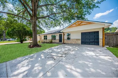5221 Libbey Lane, Houston, TX 77092 - Photo 1