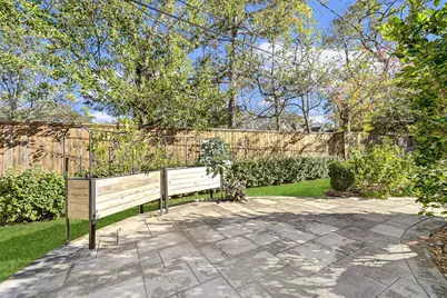 718 Magdalene Drive, Houston, TX 77024 - Photo 47