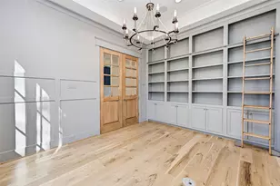 718 Magdalene Dr, Houston, TX 77024 - Photo 25