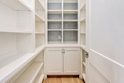 718 Magdalene Drive, Houston, TX 77024 - Photo 33