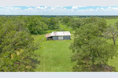 1130 County Road 1G, Hallettsville, TX 77964 - Photo 7
