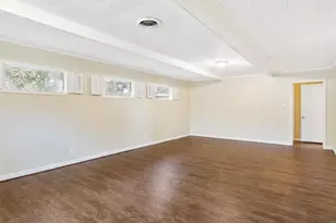 1000 S Shepherd Dr, Baytown, TX 77520 - Photo 5