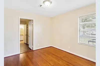1000 S Shepherd Drive, Baytown, TX 77520 - Photo 7