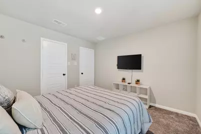 4402 Low Meadow Lane, Katy, TX 77493 - Photo 33