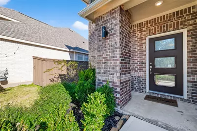 4402 Low Meadow Lane, Katy, TX 77493 - Photo 7
