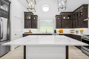 2815 Clapbread Ln, Rosenberg, TX 77471 - Photo 9