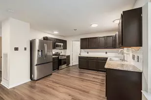 6902 Woodland Oaks, Magnolia, TX 77354 - Photo 9