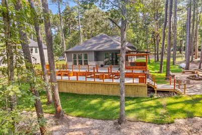 205 Tall Pine, Livingston, TX 77351 - Photo 3