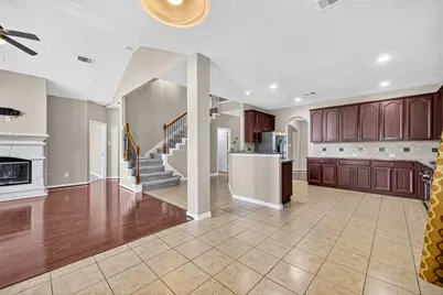 4507 Lakefront Terrace Drive, Pearland, TX 77584 - Photo 9