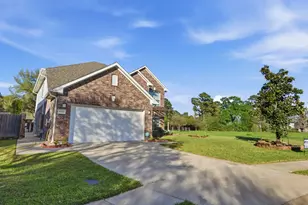 8702 Challis Park Ct, Houston, TX 77040 - Photo 5