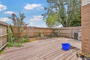 2336 Fairwind Rd, Houston, TX 77062 - Photo 35