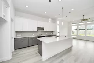 1707 Sterling Water Dr, Missouri City, TX 77459 - Photo 3