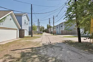 845 W 21st St, Houston, TX 77008 - Photo 31