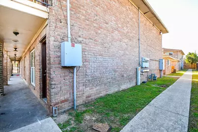 7906 Prestwood Drive #18, Houston, TX 77036 - Photo 5