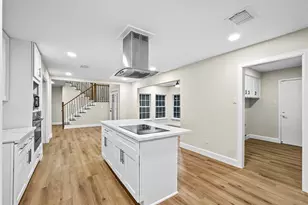 1023 Cragmore Dr, Seabrook, TX 77586 - Photo 5