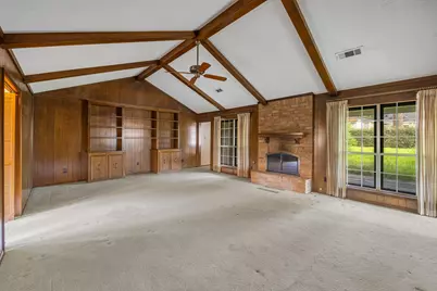 2211 Deer Springs Drive, Houston, TX 77339 - Photo 7