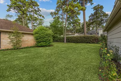 2211 Deer Springs Drive, Houston, TX 77339 - Photo 19