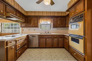 2211 Deer Springs Dr, Houston, TX 77339 - Photo 3