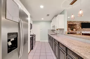 16603 Rigger Ln, Houston, TX 77062 - Photo 13